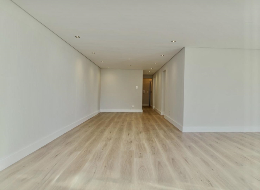 3 Bedroom Property for Sale in Three Anchor Bay Western Cape